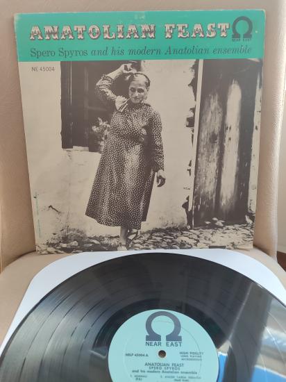 ANATOLIAN FEAST - Spero Spyros and his Modern Anatolian Ensemble 1962 USA Basım LP Albüm Plak 2.el