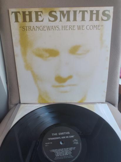 THE SMITHS - Strangeways, Here We Come  - 2009 İngiltere  Basım LP Plak