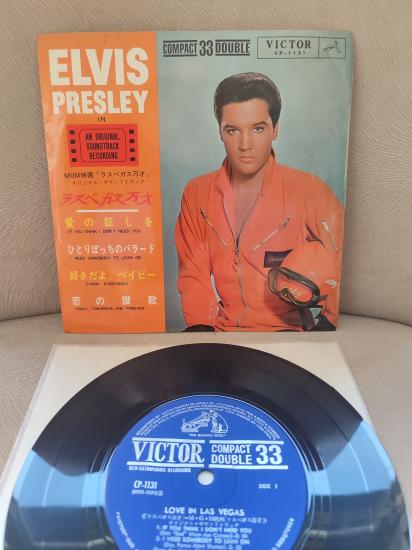 ELVIS PRESLEY -  Love in Las Vegas - 1964 Japonya Basım 4 Parçalık Soundtrack EP Plak