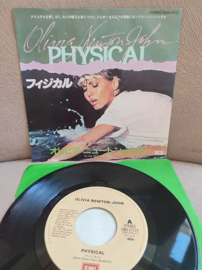 OLIVIA NEWTON-JOHN - Physical  1981 Japonya Basım 45lik Plak