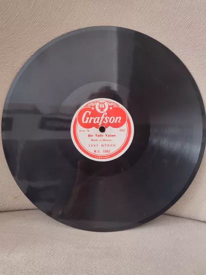 ZEKİ MÜREN - Bir Tatlı Yalan - 78 Devir TAŞ PLAK