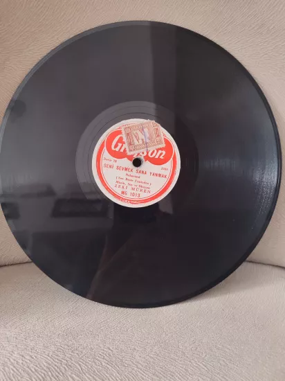 ZEKİ MÜREN - Ham Meyvayı Kopardılar / Seni Sevmek Sana Yanmak  - 78 Devir TAŞ PLAK