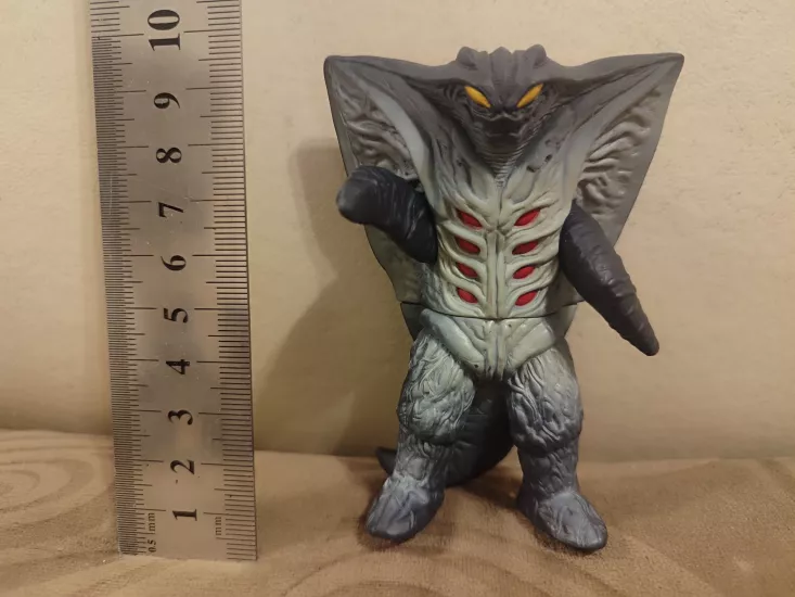 Bandai Ultra Monster Gazort Mini Soft Figure 2008 Yapım Orjinal Japon Canavar Figürü  Boy : 9 cm