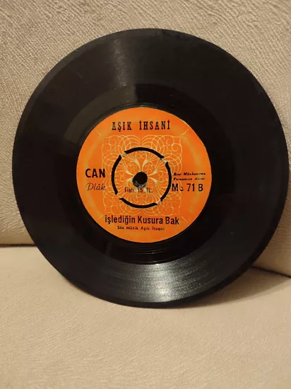 Aşık İhsani - Uyan / İşlediğin Kusura Bak - Dönem Türkiye Basım 45lik Plak - Kapaksız 2.el