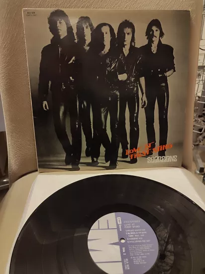 SCORPIONS - Love At First Sting - Nadir 1984 Güney Kore Basım Albüm LP Plak 2.el