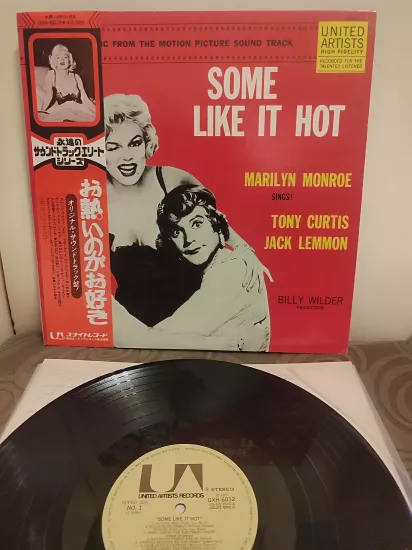 Some Like It Hot / Marilyn Monroe - Soundtrack 1975 Japonya Basım LP Plak - Obi’li 2.EL