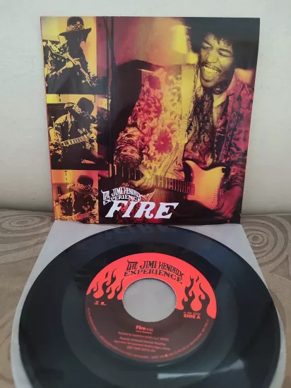 JIMI HENDRIX - Fire / Touch You - 2011 USA Basım 45lik Plak 2.EL