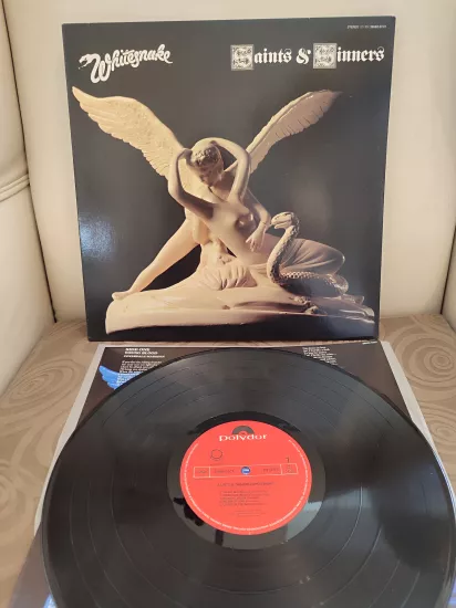 WHITESNAKE - Saints & Sinners - 1982 Japonya  Basım LP 33 lük  Plak 2.EL