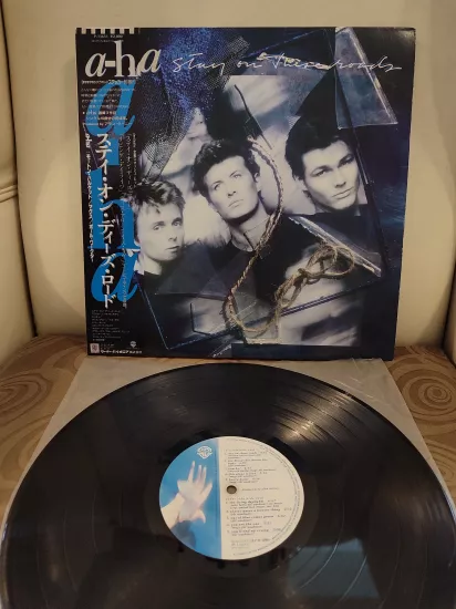 A-ha - Stay On These Roads - 1988 Japonya  Basım  LP Plak Albüm - Obi’li 2.EL
