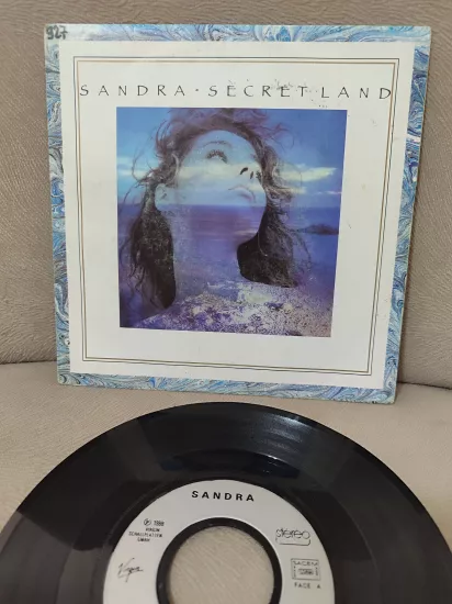Sandra - Secret Land  - 1988 Fransa Basım 45lik Plak - Dönem Basımdır