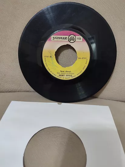 Neşet Ertaş - İki Büyük Nimetim Var / İbret Almalı - 1971 Türkiye Basım 45lik Plak - Dönem Basım