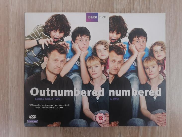 Outnumbered Dizi DVD Seti