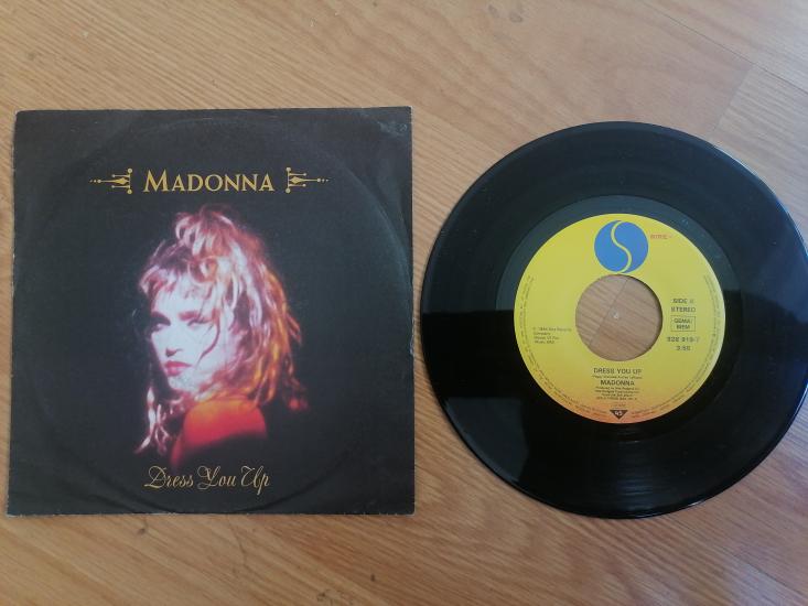Madonna - Dress You Up / Shoo-Be-Doo - 1984 Almanya Basım 45 lik Plak