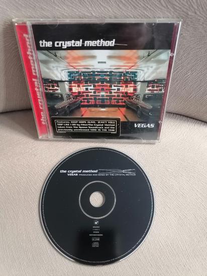 CRYSTAL METHOD - Vegas - 1997 İngiltere Basım CD Albüm 2. el