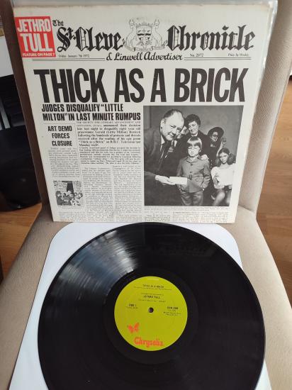 JETHRO TULL - Thick As A Brick  - 1972 Almanya Basım LP Plak Albüm - Gazeteli Açılır Kapak