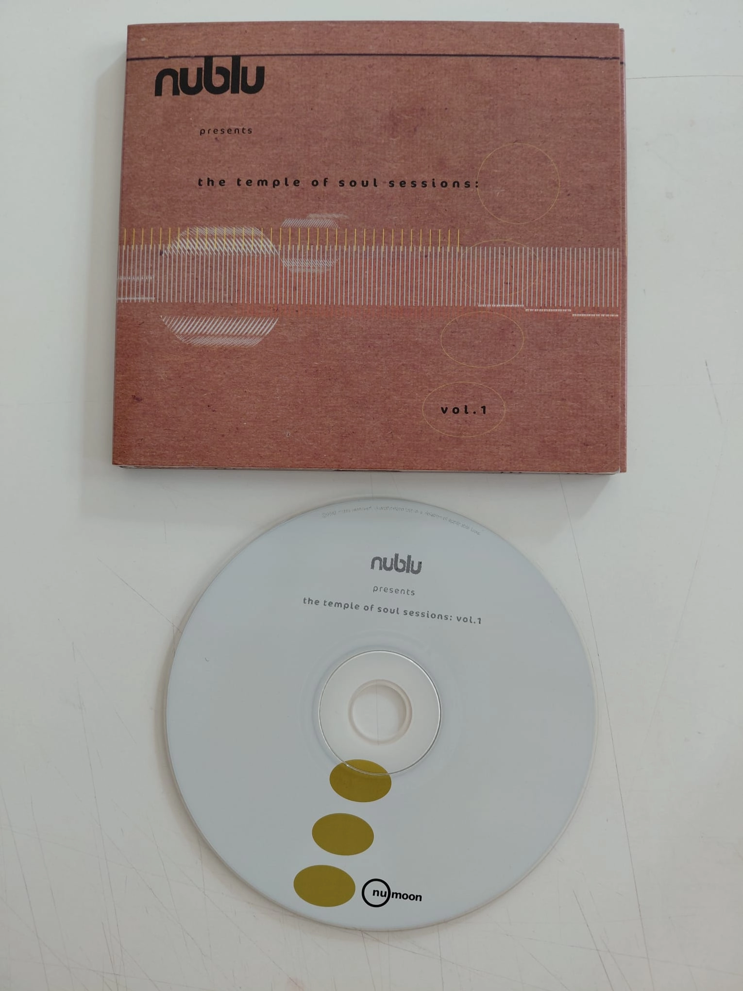 Nublu – The Temple Of Soul Sessions Vol.1 – 2002 USA  Basım - CD Albüm-2.el